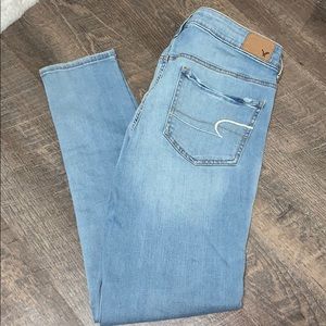 American eagle jeans!